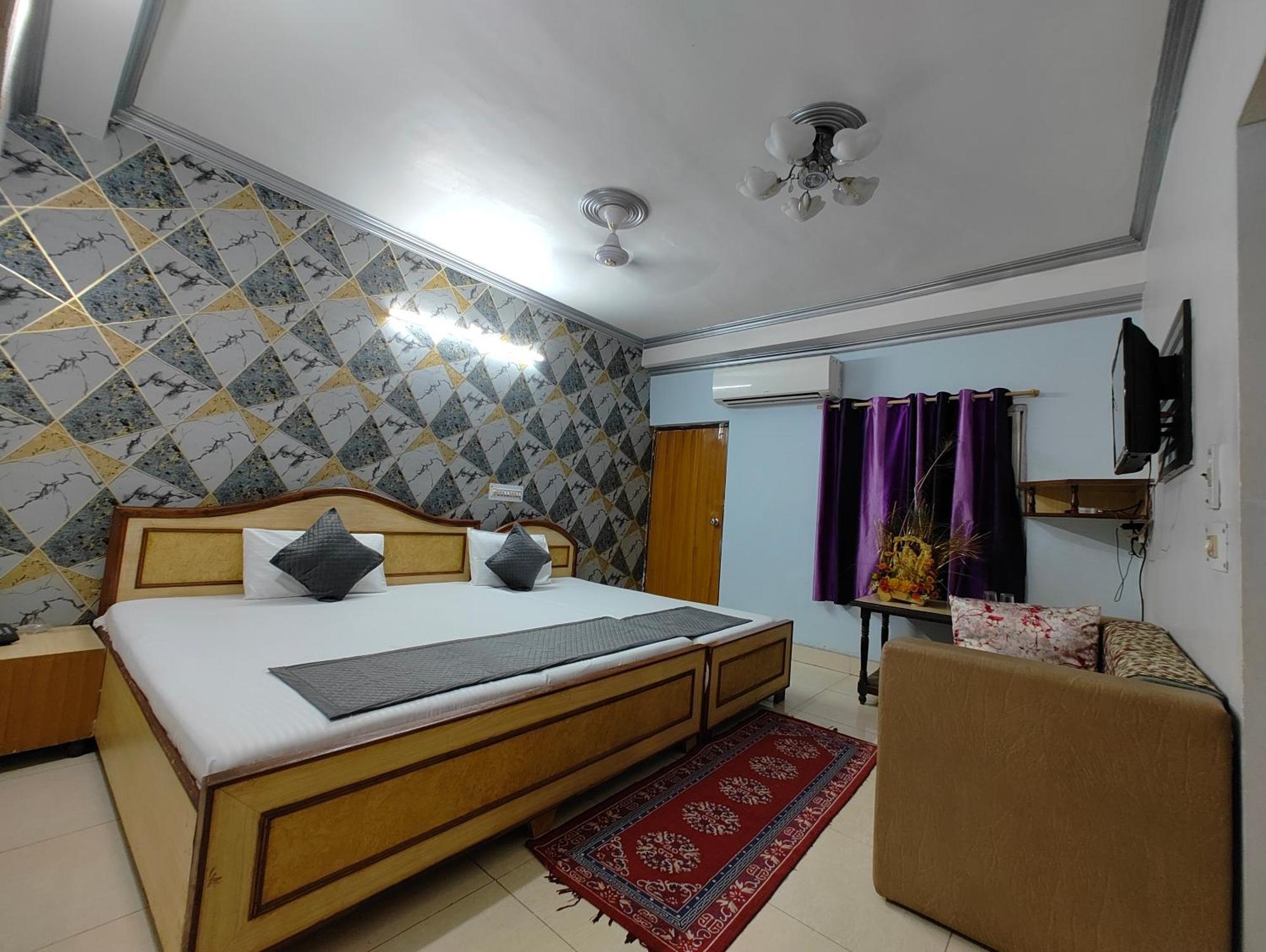 Hotel Swarajya Palace Agra (Uttar Pradesh)